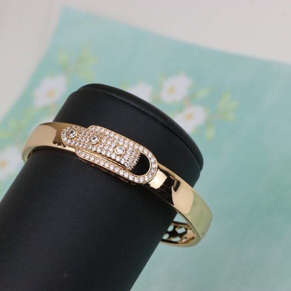 Elegant Rose Gold Safety Pin Style Bangle with Sparkling Stones, XPBL0525 - Picture 8 of 12